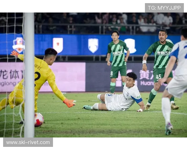 中超MVP莱昂纳多:全力恢复争取及时回归对阵浙江的比赛 中超MVP莱昂纳多:全力恢复争取及时回归对阵浙江的比赛