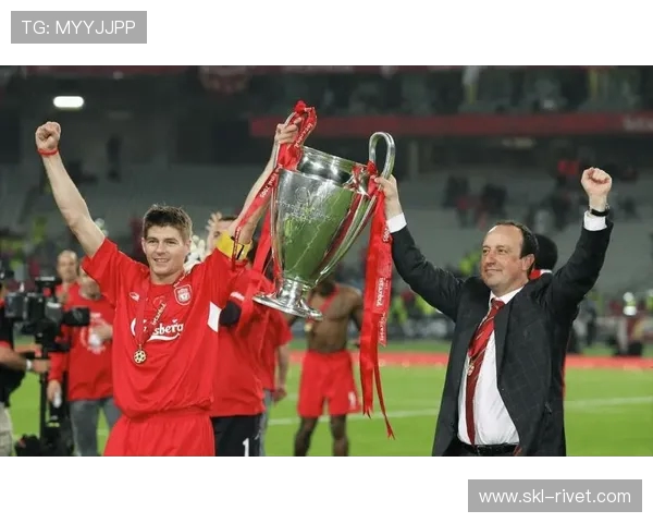 贝尼特斯正式接任希腊帕纳辛奈科斯俱乐部主教练开启新篇章 贝尼特斯正式接任希腊帕纳辛奈科斯俱乐部主教练开启新篇章