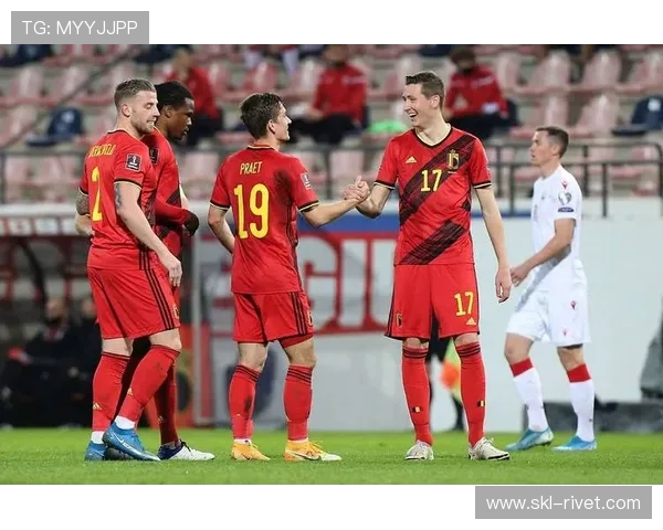 原创美国男篮世预赛两战狂胜65分 快船旧将26分奥米尔20+20鲁伊斯36分